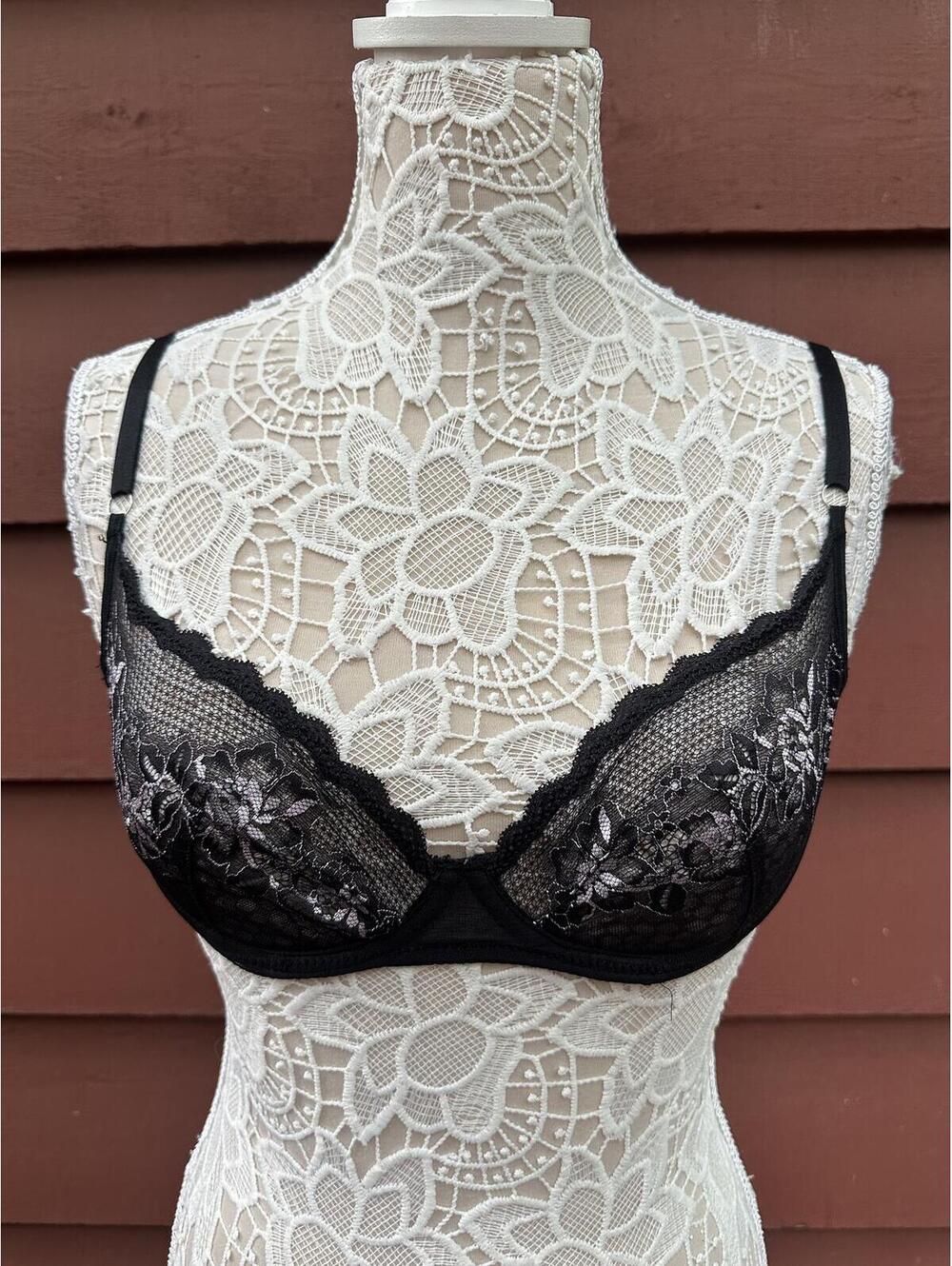 Y2K Black Lace Underwire Bra with Sheer Mesh Feminine‎ Vintage Inspired Lingerie